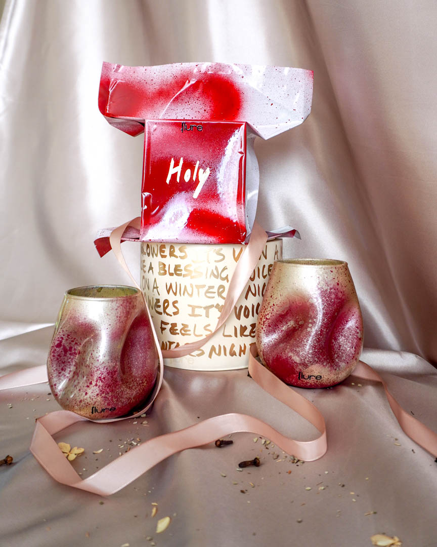 HOLY - Limited Edition - Golden Script Wrap - 4 Wick Oversized Candle