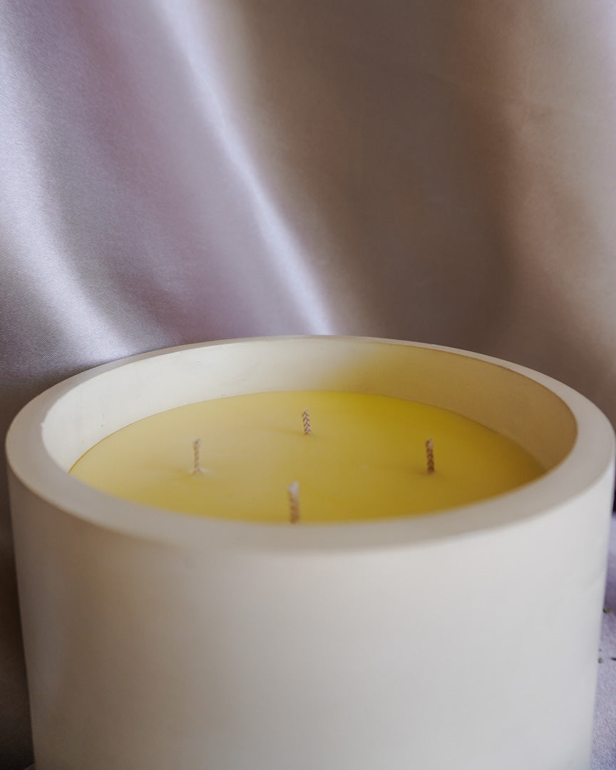 HOLY - Limited Edition - Golden Cream - 4 Wick Oversized Candle