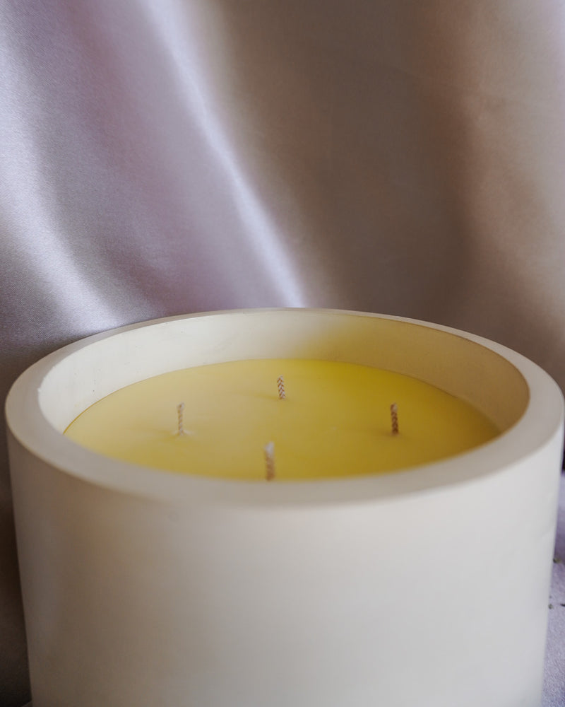 HOLY - Limited Edition - Golden Cream - 4 Wick Oversized Candle